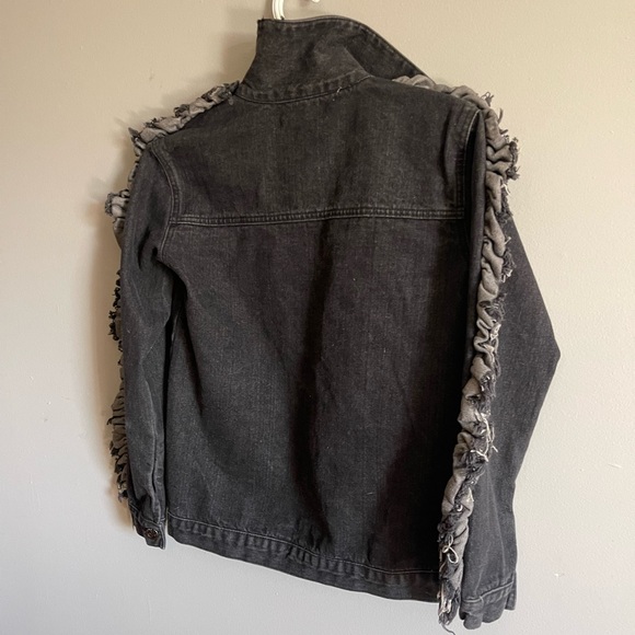 Nasty Gal Daisy Street denim jacket with ruffle sleeves - Picture 4 of 7